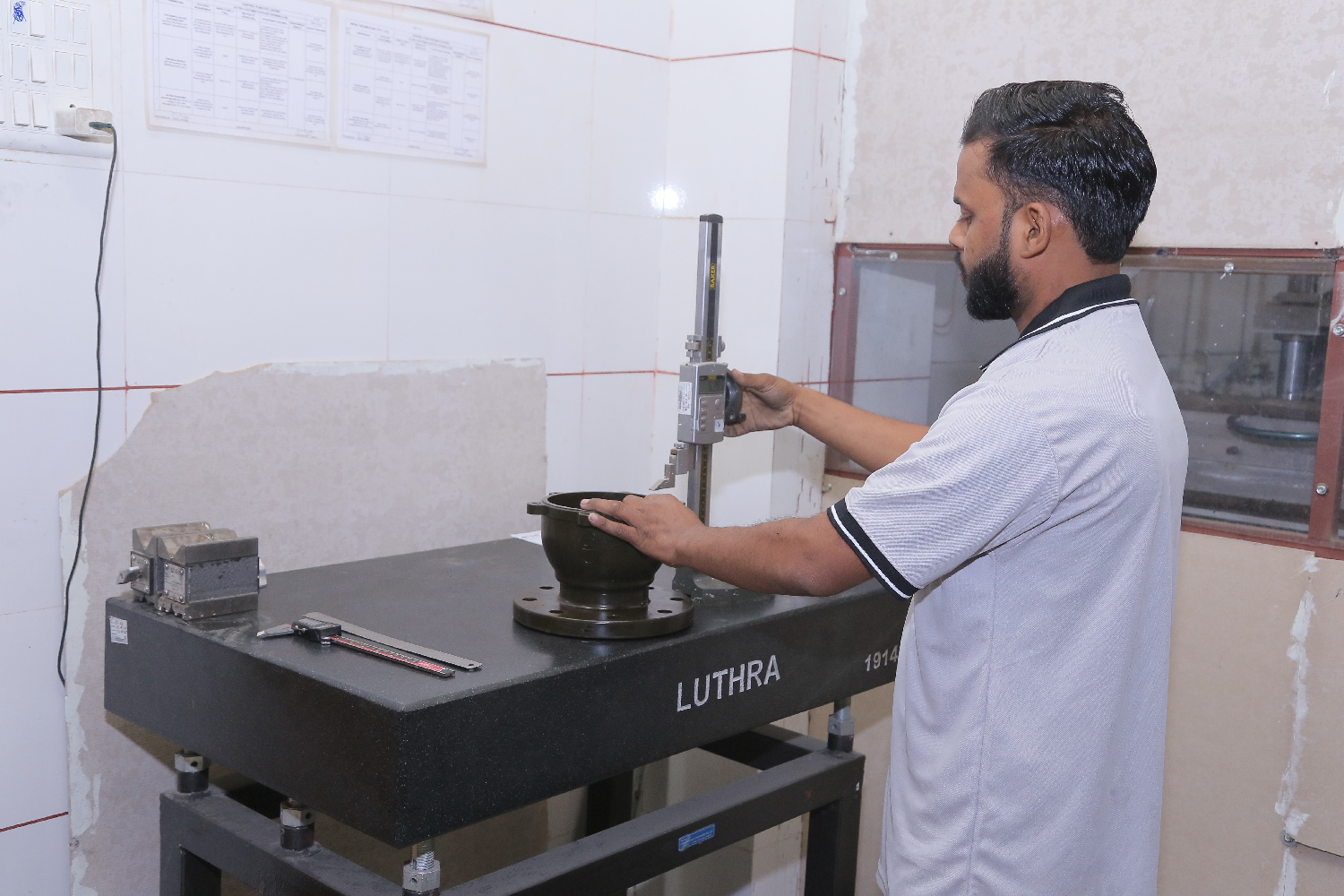 Quality control measurements using ultrasonic technology